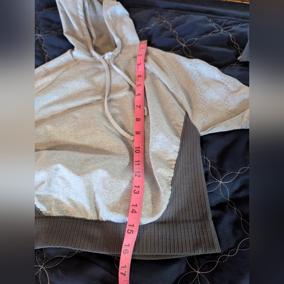 Gray Lightweight Pullover with Subtle Ribbing - Picture 12 of 17